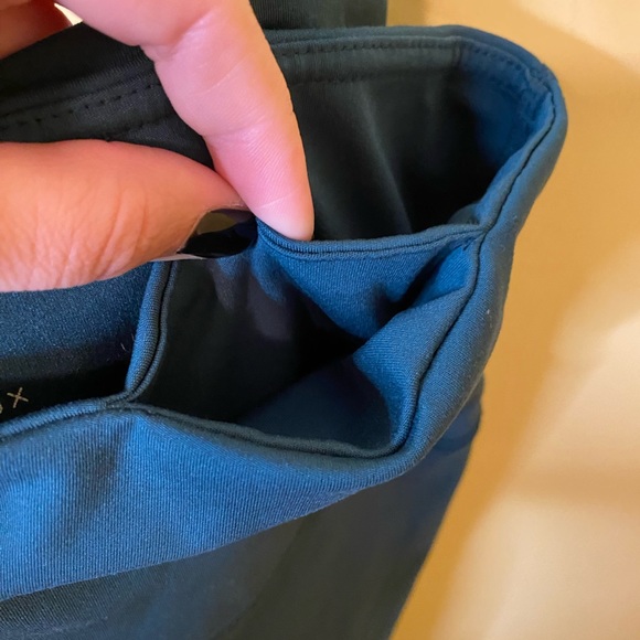 Yogalicious Lux Soft Comfy Crop Leggings Size Small - Picture 4 of 8